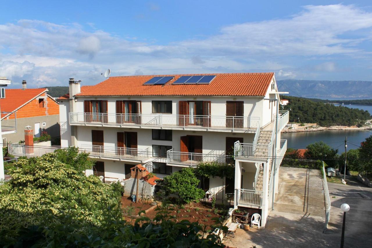 Apartments With A Parking Space Jelsa, Hvar - 8765 Елса Экстерьер фото