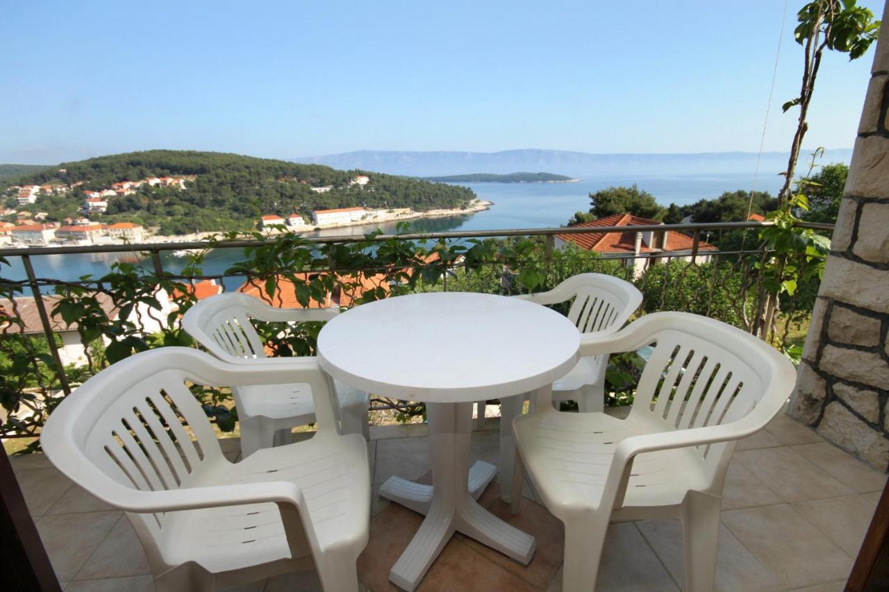 Apartments With A Parking Space Jelsa, Hvar - 8765 Елса Экстерьер фото